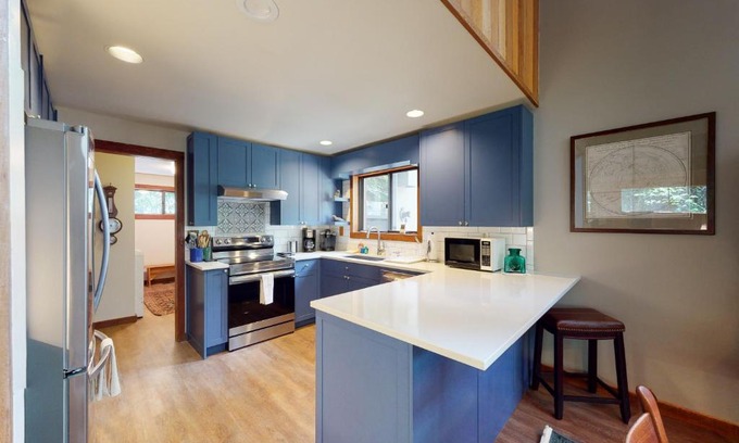 Black Butte Ranch House | Golf Course Home 148