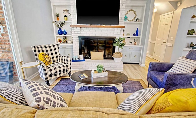 Red Hill Cottage | Golf~Game Room~Pet Friendly~CCU~Myrtle Beach~A/C