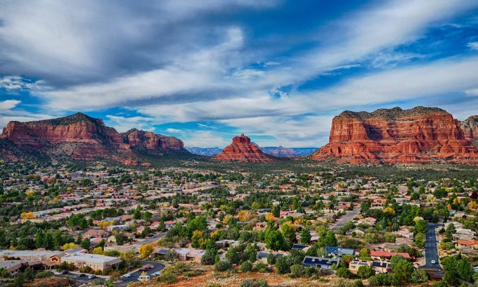 Oak Creek House | Golf, Hike or Bike Sedona at our Gated 2 Bed 2 Bath Resort Condo