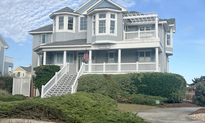 Buck Island House | Good 2 Sea U: Buck Island, Private Pool, Hot Tub, Easy Beach Access