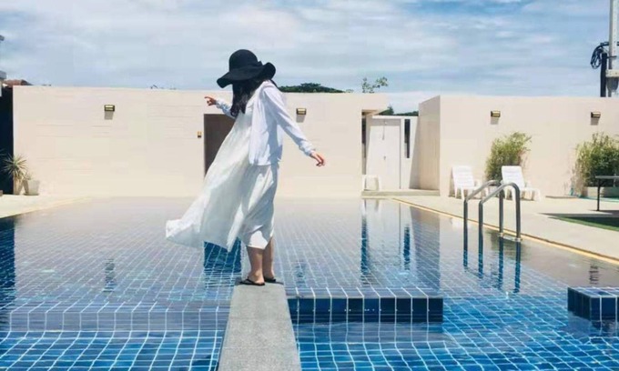 Hua Hin Villa | Goodtimes Pool Villa 2 (Walk To Beach)