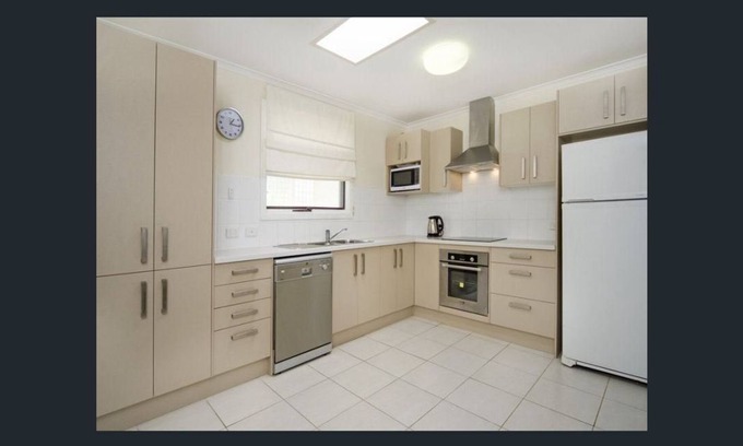 Goolwa Beach House | Goolwa Wine Time on Rosemary - 3-4 bedroom shack