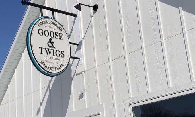 Sister Bay Hotel | Goose & Twigs