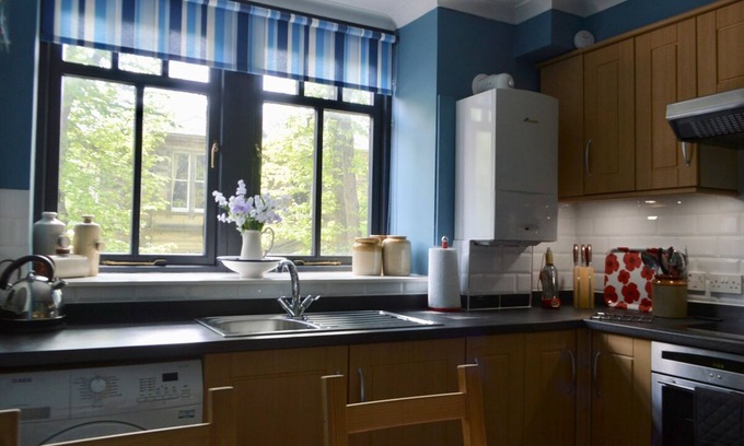 Bruntsfield Apartment | Gorgeous 2 Bedroom Apartment in Converted Church