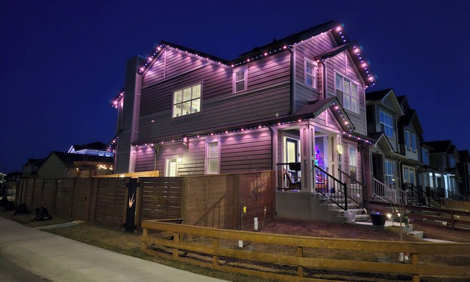 Southeast Calgary Apartment | Gorgeous 2-Bedroom Suite Oasis!