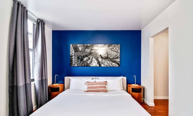 Chinatown Apartment | Gorgeous 2BD Next to the Convention Center and Reading Terminal