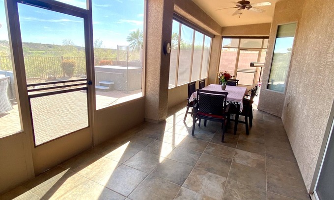 Canoa Ranch House | Gorgeous 3 bedroom pet friendly home with private hot tub