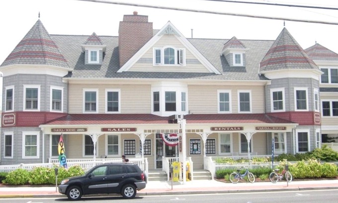 Sea Isle City Condo | Gorgeous 3 Floor, 4 Bedroom, 4 Bath Beach Block Condo in the Heart of Sea Isle!
