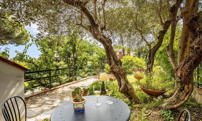 Castiglioncello Apartment | Gorgeous apartment in Castiglioncello