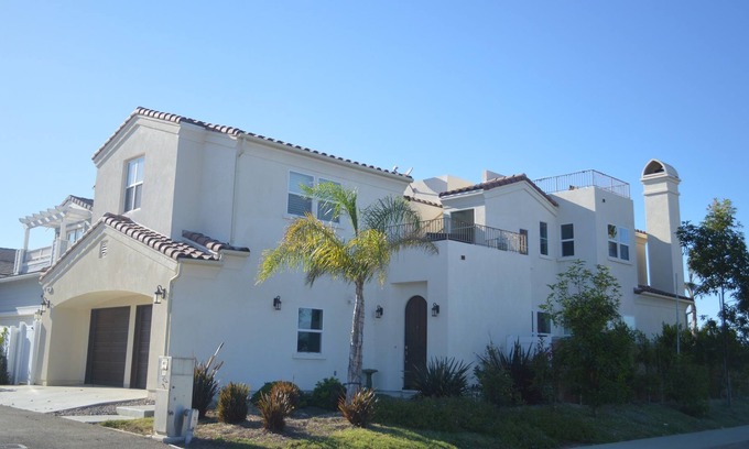 Oxnard Shores House | Gorgeous beach property at the Mandalay Shores - 30 days minimum stay