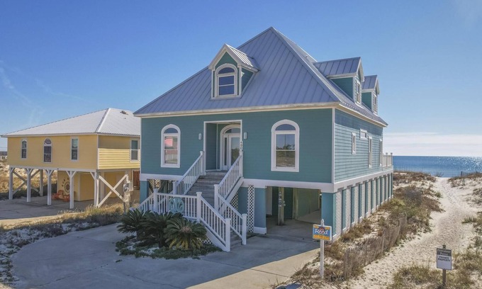 Southpointe House | Gorgeous beachfront property with an expansive back deck and perfect Gulf views!