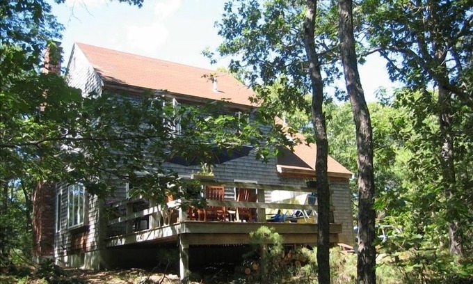 Wellfleet House | Gorgeous Cape with Deck Close to Ponds and Ocean