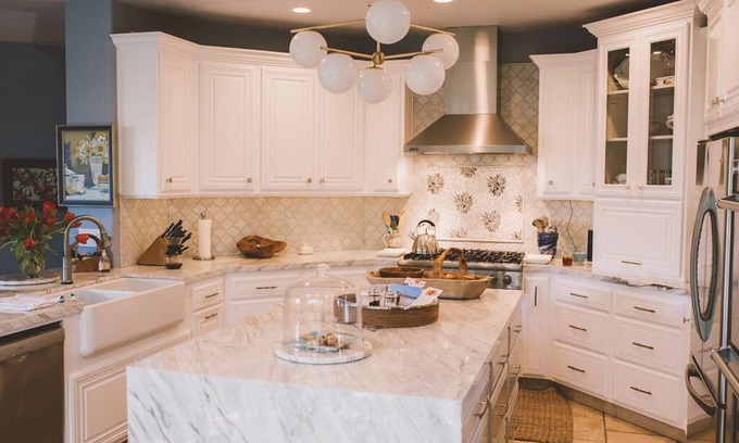 Westchester House | Gorgeous Decorator Home in Perfect Location to Explore Los Angeles
