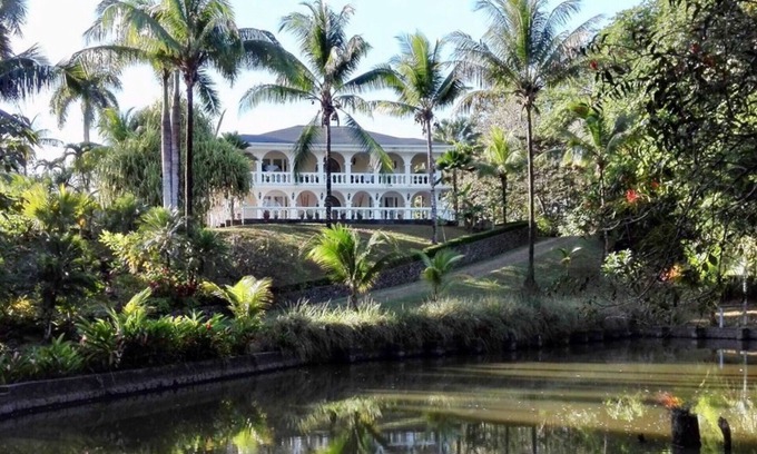 Montezuma House | Gorgeous estate luxury at its best 5 min to beach pool spa tennis court 5bed 6ba