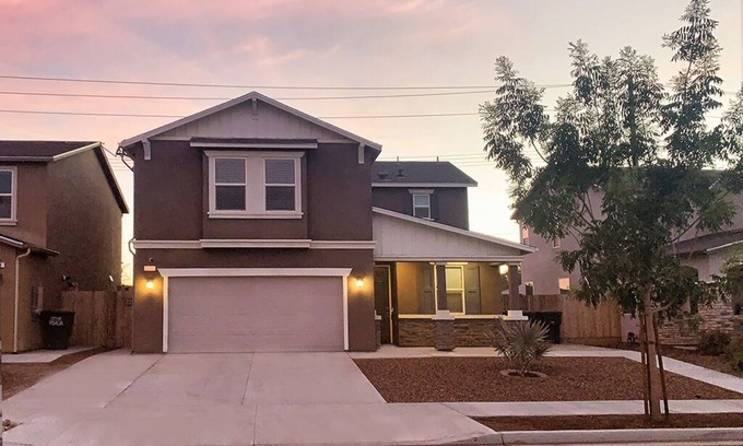 Visalia House | Gorgeous Family Home near Sequoia National Park