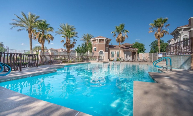 Spring Valley Condo | Gorgeous Gated Condo Summerlin Clean Comfort minutes from Strip, Red Rock