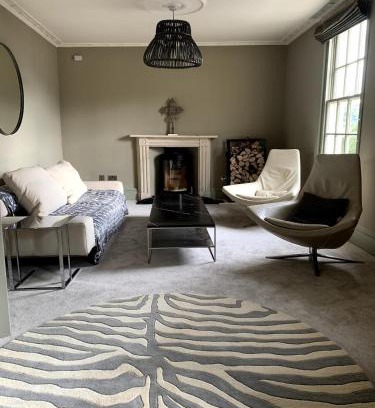 Moffat Villa | Gorgeous Georgian townhouse