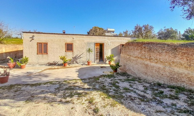 Erchie House | Gorgeous home in Erchie with WiFi