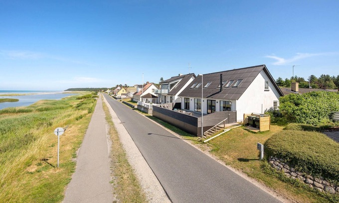 Bønnerup Strand House | Gorgeous home in Glesborg with WiFi