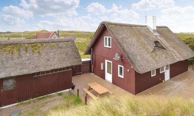 Hvide Sande House | Gorgeous home in Hvide Sande with WiFi