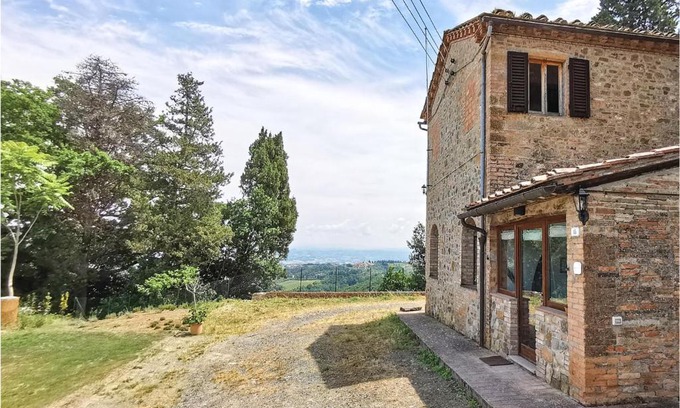 Montaione House | Gorgeous Home In Montaione With Wifi