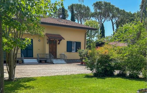 Ronchi House | Gorgeous Home In Poveromo With Wifi