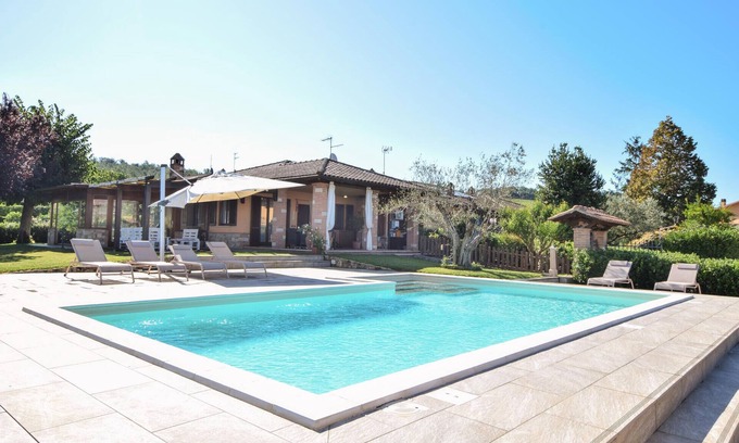Todi House | Gorgeous home in Todi
