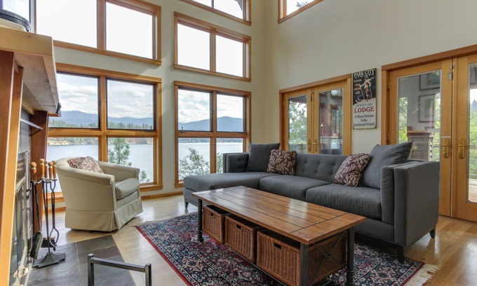 Hayden Lake House | Gorgeous Lakefront Home with Stunning Views & Private Dock - Dogs OK
