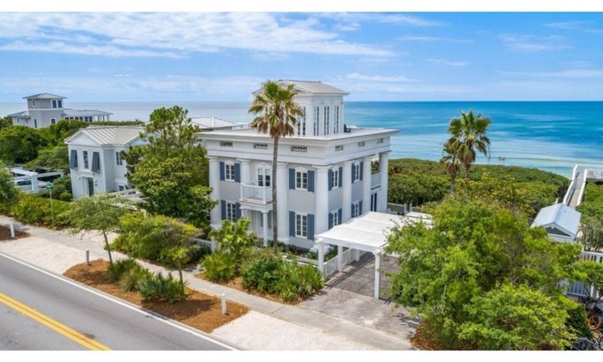 Seaside House | Gorgeous Listing in Seaside Proper with Beautiful Unobstructed Gulf Views