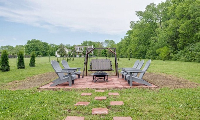 Hendersonville House | Gorgeous N. Nashville Home - New Listing Discount!