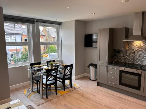 Walpole Apartment | Gorgeous North London apartment Entire rental