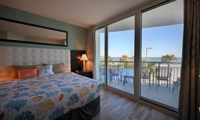 Downtown Myrtle Beach Apartment | Gorgeous Ocean Front Condo 2bd 2 full baths, 2 balconies