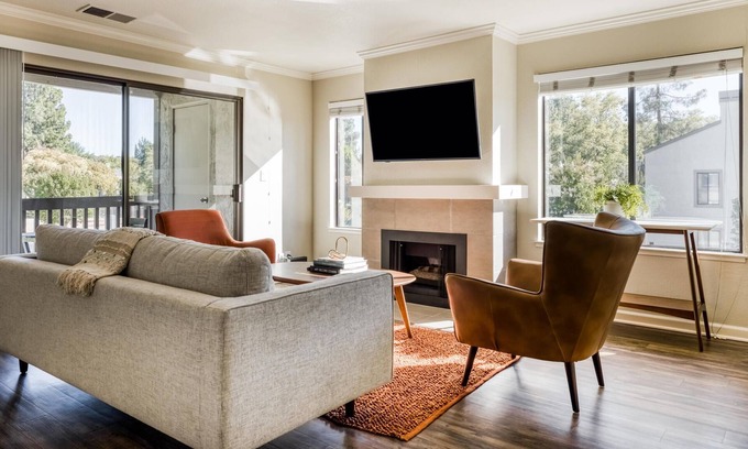 Walnut Creek Apartment | Gorgeous Pet Friendly 2BR in Walnut Creek