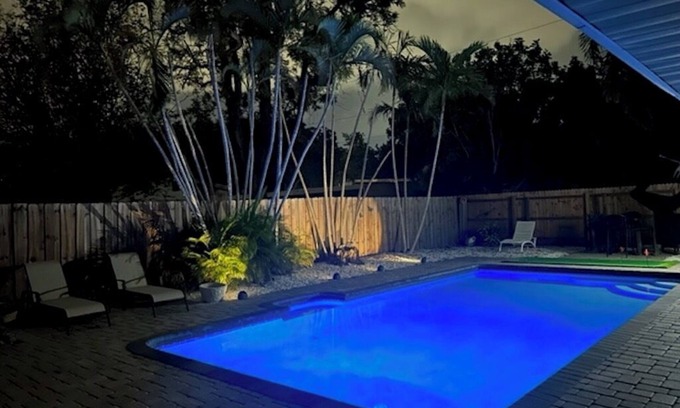 Park East House | Gorgeous Pool Home Minutes to Downtown/Beaches