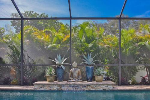 Arlington Park House | Gorgeous Private Home with Heated Pool