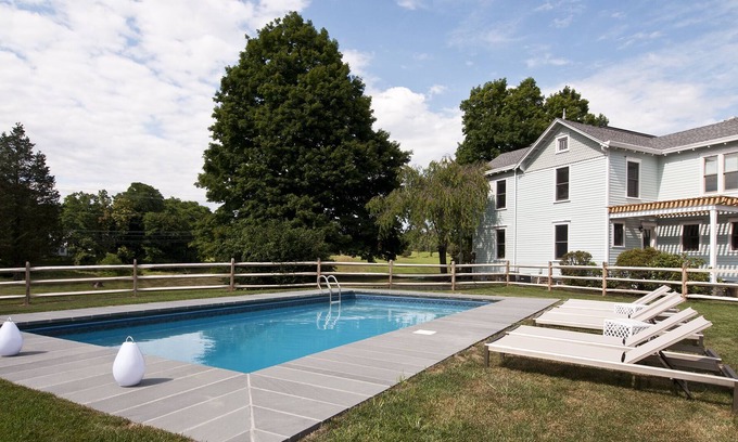 Rhinebeck House | Gorgeous Town-and-Country Victorian, the New Landmark in Town