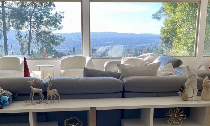Brockmont House | Gorgeous Upscale Hidden Gem/Pool l City View - Wellness meets luxury