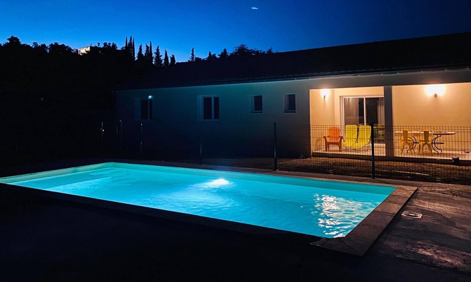 Lagorce Villa | Gorges de l'Ardèche New villa with swimming pool 8/9 people