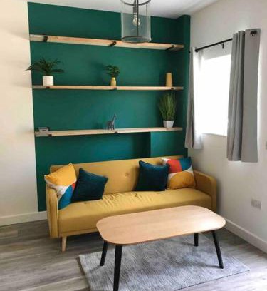 Goring-by-Sea Apartment | Goring Beach Studio - 2 min walk from seafront