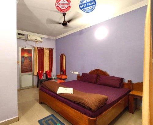 Puri Hotel | Goroomgo Hotel Rajeshwari Puri Near Sea Beach