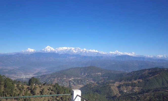Kausani Hotel | Goroomgo Snow View Guest House Kausani