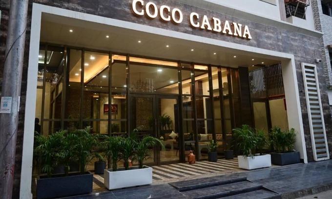 Mahmoorganj Hotel | Goroomgo The Coco Cabana Varanasi