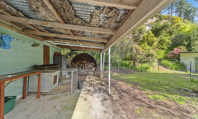 Turangi House | Gosling Cottage - Tūrangi Holiday Home