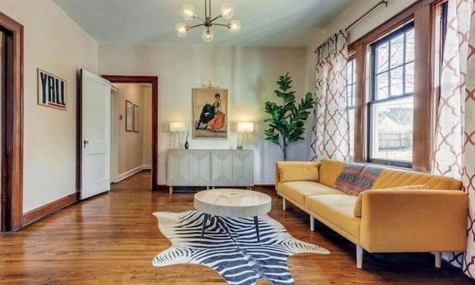 Lincoln Terrace House | Governor's neighborhood OR med