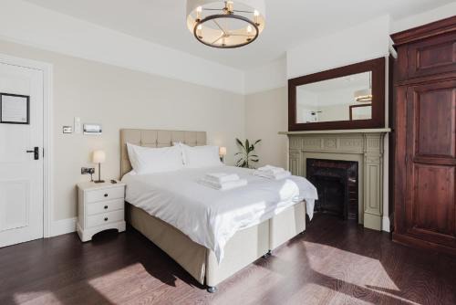 Tring House | Grace's Guesthouse Room 4