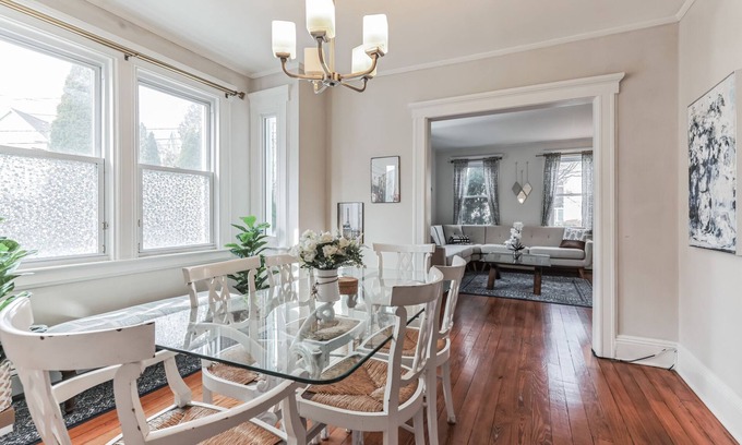 Cos Cob House | Grace's Place