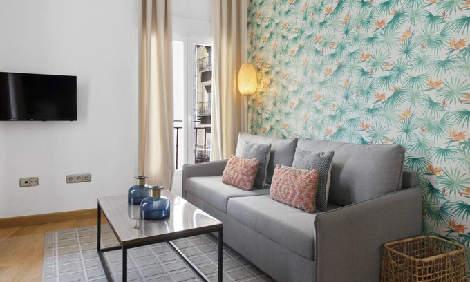 Centro Apartment | Gran Vía II- Lovely apartment in the city center of Madrid