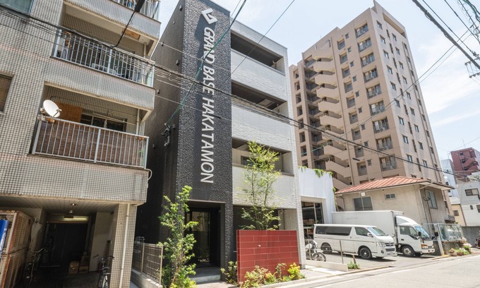 Susakiuramachi Apartment | GRAND BASE Hakatamon