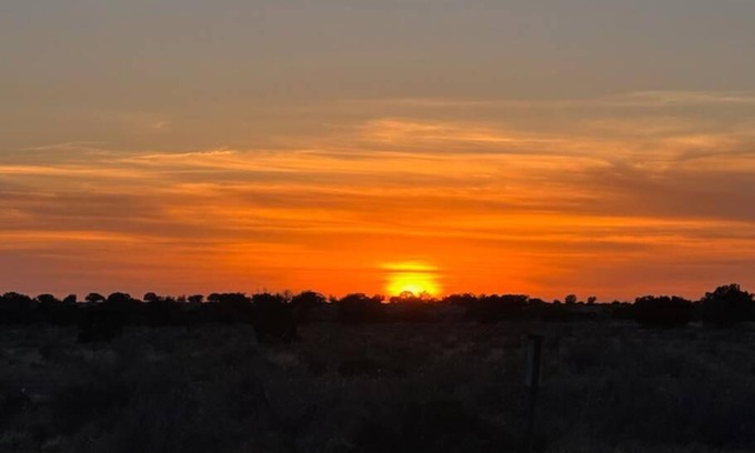 Valle House | Grand Canyon Cabin, Breathtaking sunsets/sunrises!