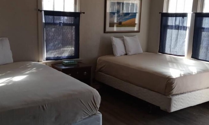 Fredonia Hotel | Grand Canyon Cabin